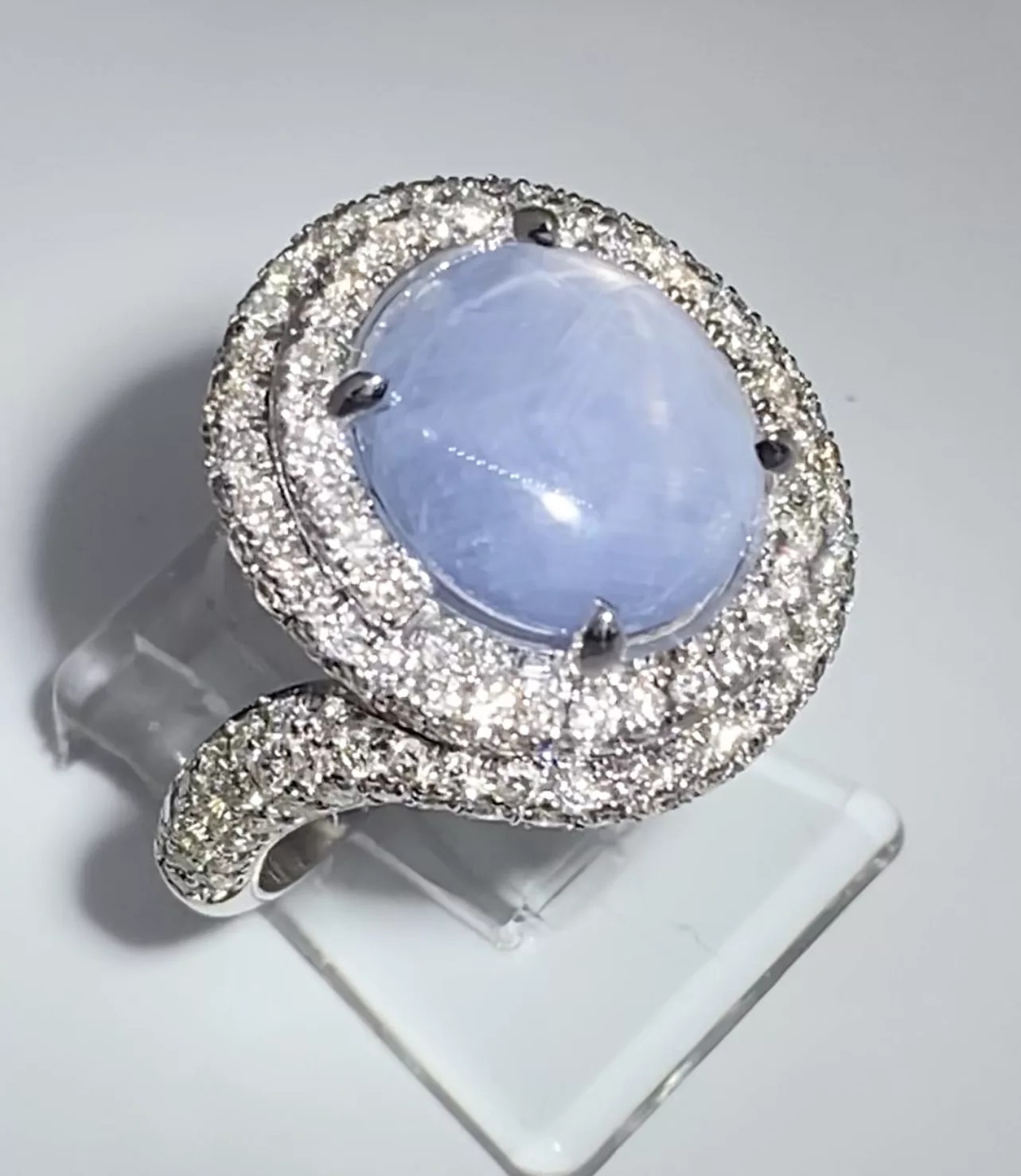 Bijoux Bague Diamants & Saphir étoilé